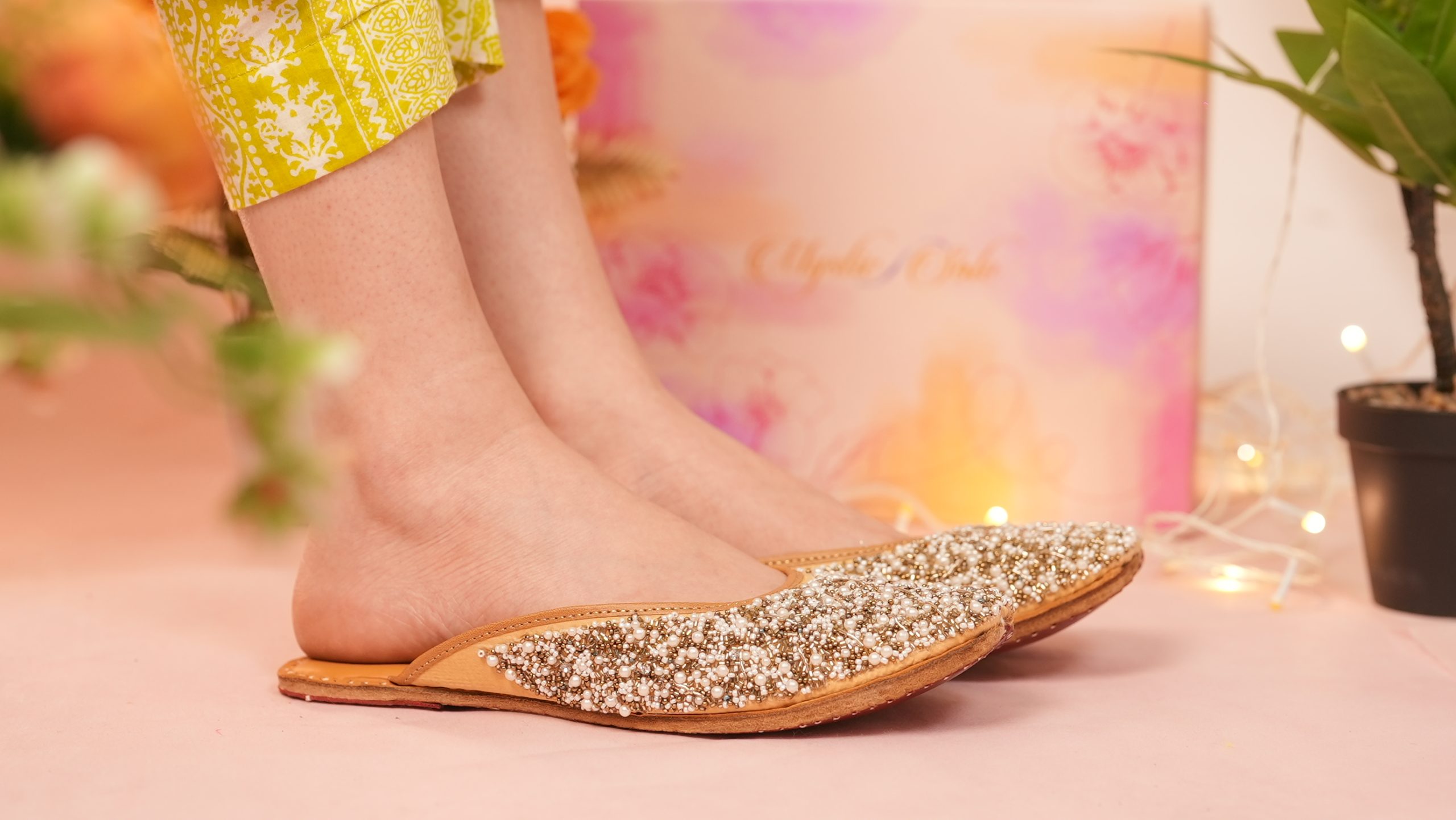 A Guide to Choosing Mules for Winter Weddings in North India - Buy Mules for Women Online